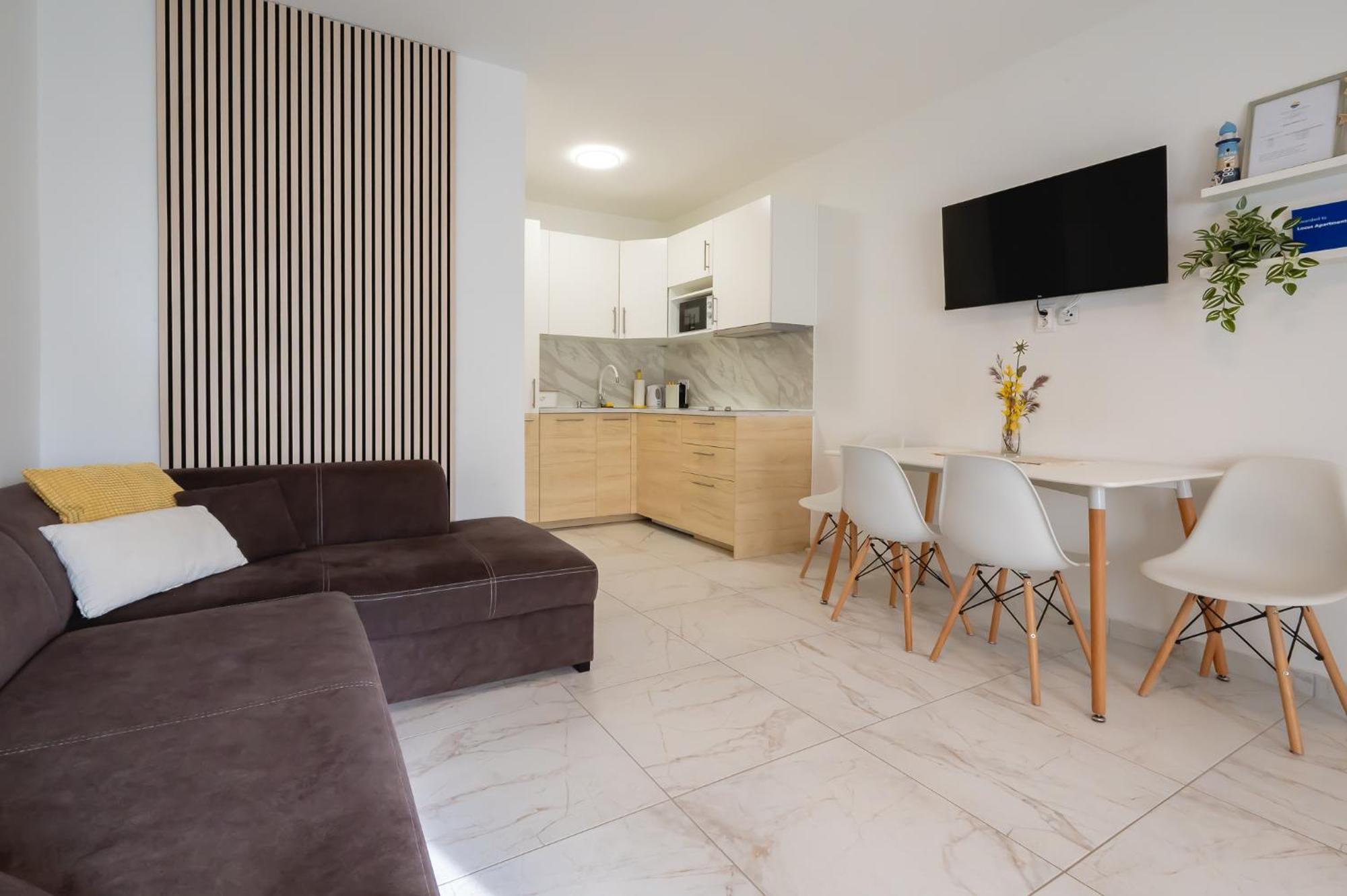 Locus Apartments Petrcane Exterior foto