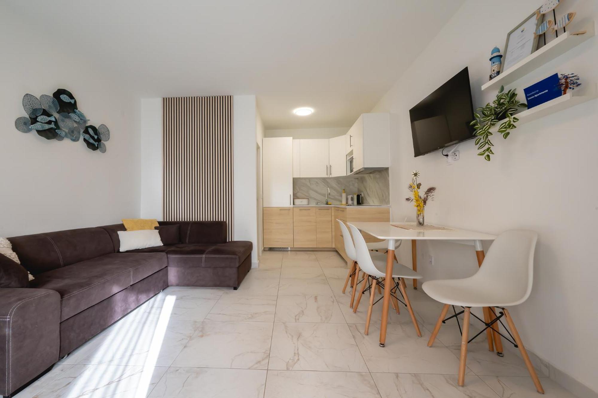 Locus Apartments Petrcane Exterior foto