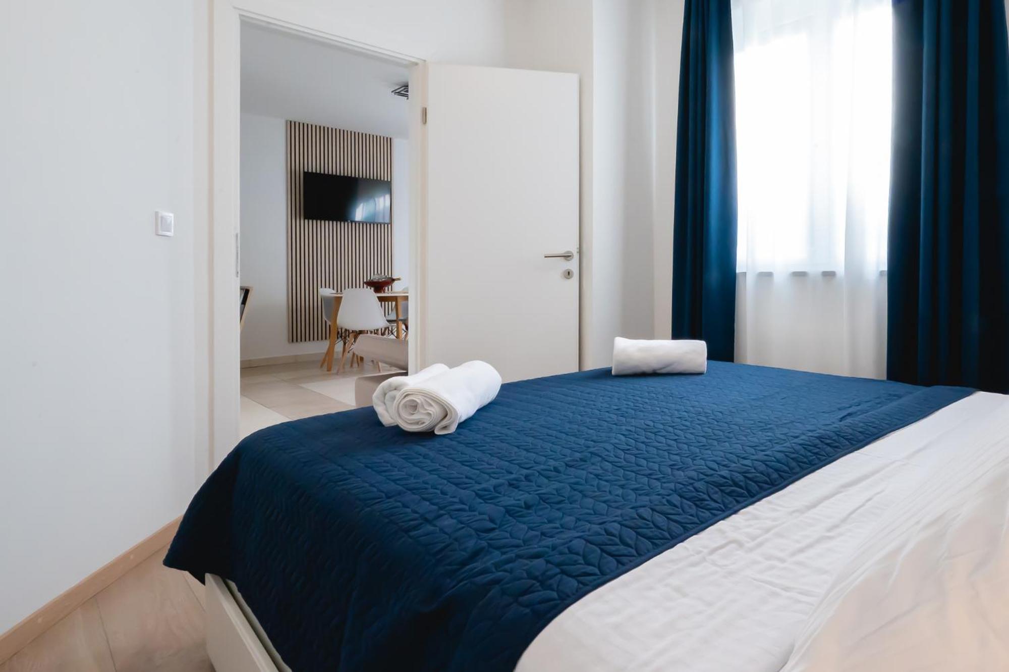 Locus Apartments Petrcane Exterior foto