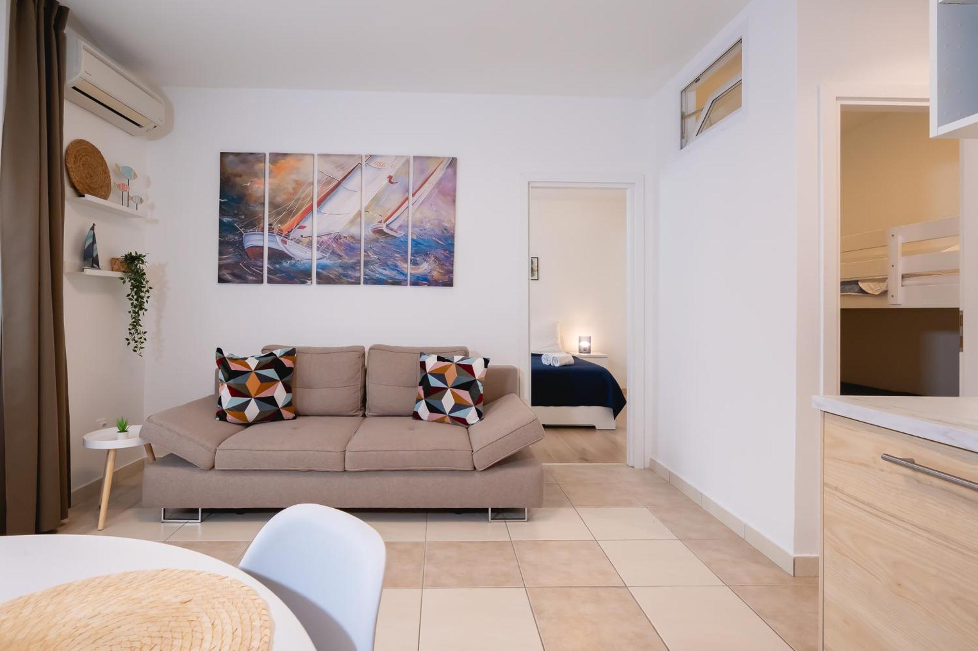 Locus Apartments Petrcane Exterior foto